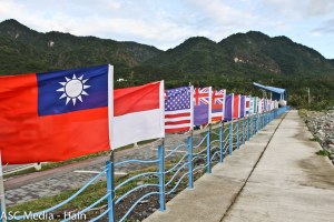 DEDE SURYANA DAN RADITYA RONDI MAJU KE BABAK PUTARAN KETIGA TAIWAN OPEN 2016