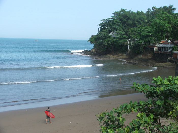 Selamat Tinggal Ombak Pantai Karangsari