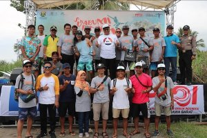 KONTES SURFING PIALA BUPATI SUKABUMI BERJALAN SUKSES