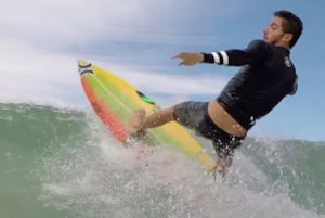 Lihat gaya surfing Filipe Toledo !!