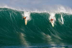 EDDIE AIKAU ‘STAND BY’ DIHARI KAMIS