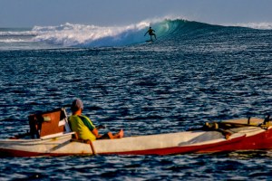 OMBAK SEMPURNA MENDUKUNG BERJALANNYA KOMPETISI Rote Island Surf Contest