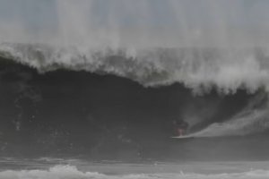 SEPI SENYAP LAKSANA SURFING DI ERA 70 AN DI BALI