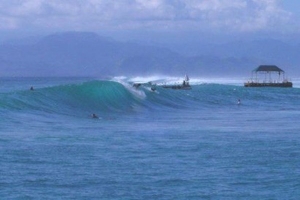 Surfing &#039;Playground&#039; Nusa Lembongan