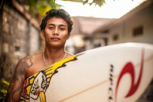 RIP CURL searchGPS TELAH MENJADI IDOLA PARA SURFER DI DUNIA