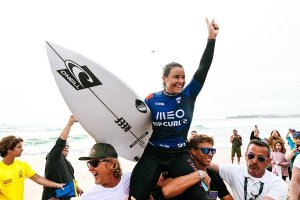 Johanne Defay dan Griffin Colapinto Raih Kemenangan di MEO Rip Curl Pro Portugal 2024