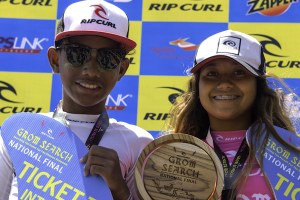 KONA ERU DAN TAINA IZQUIERDO MENJADI JUARA DI FINAL NASIONAL RIP CURL GROMSEARCH 2017