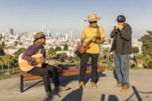 IN THE BAND : Tom Curren, Conner Coffin dan Mason Ho, Live dari San Francisco