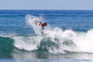 PERJUANGAN ONEY HARUS TERHENTI DI VANS WORLD CUP QS10.000