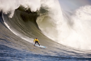 10 Tujuan surfing terbaik di dunia