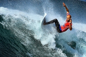 SLATER AKAN GUNAKAN PAPAN MODEL BARU UNTUK EVENT BELLS BEACH?