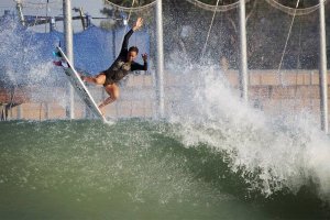 SURF RANCH AKAN DIBANGUN DI JEPANG