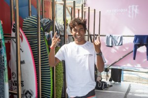 KETUT AGUS BERJUANG UNTUK MENJADI THE BEST SURFER JUNIOR DUNIA