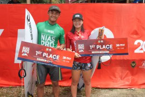 Kana Nakashio Dan Made Ariyana Memenangkan Acara Nias Pro Junior 2024