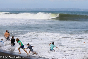 QUIKSILVER CANGGU CHALLENGE MERAYAKAN HARI SURF INTERNASIONAL