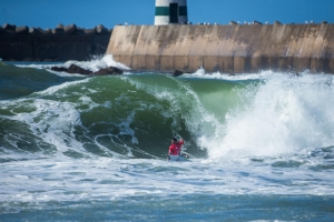 MOCHE RIP CURL PRO PORTUGAL ON HOLD