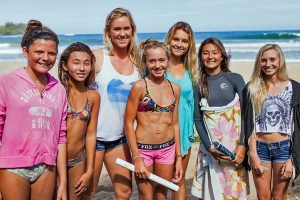 Bethany Hamilton, Alana Blanchard and groms 