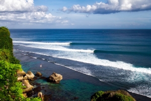 Uluwatu line-up 