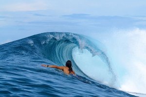 SURFING MENTAWAI BERSAMA DUA SURFER KAUAI Gavin Gillette and Evan Valiere