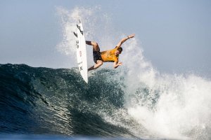 John John Florence é lider do ranking mundial da World Surf League