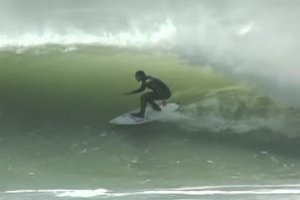 Tom Curren - Ketika ombak berbicara lebih keras