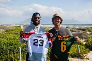 JORDY SMITH AJAK KAPTEN RUGBY AFRIKA SELATAN BERSELANCAR