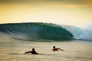 RIP CURL DENGAN BANGGA MENSPONSORI WQS EVENT YANG PERTAMA KALINYA DIADAKAN DI MENTAWAI