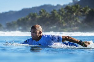 KELLY SLATER DIPASTIKAN AKAN KEMBALI KE JEFFREY BAY OPEN