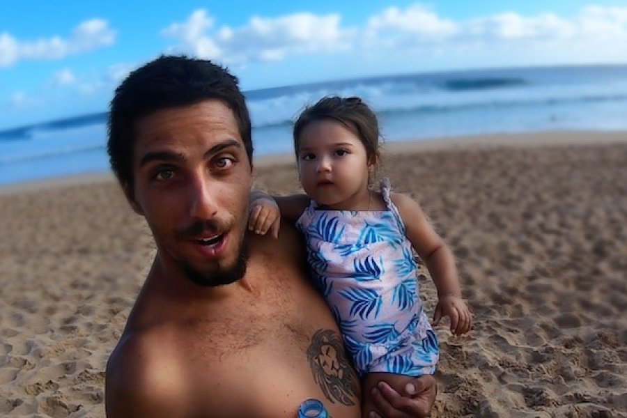 Filipe Toledo and his daughter