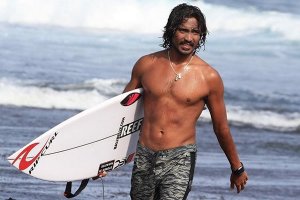 ONEY ANWAR SIAP BERLAGA DI QS 10,000 HAWAIIAN PRO