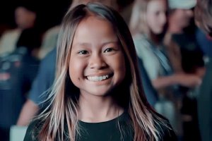 Fiona Alexandra Fuante adalah profil minggu ini di Pemburu Ombak