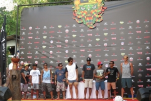 Upacara pembukaan Rip Curl Cup padang-padang 2014