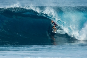 APAKAH SURF AKAN MASUK SEBAGAI SALAH SATU OLAHRAGA DI OLIMPIADE TAHUN 2020?