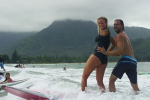 BETHANY HAMILTON AKAN MENJADI IBU