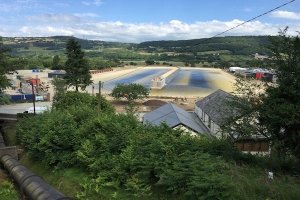 SURF SNOWDONIA SEMAKIN DEKAT KE HARI PEMBUKAAN