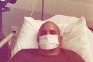 KELLY SLATER TERKENA FLU BABI DI BRAZIL