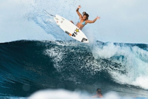 Lee-Ann Curren akan berkompetisi sebagai Roxy Pro wildcard