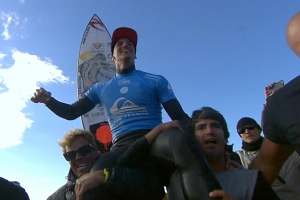 GABRIEL MEDINA MEMENANGKAN QUIKSILVER PRO FRANCE 2015