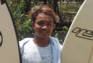 PROFIL OF THE WEEK : IRGI FAUZI SURFER MUDA CIMAJA