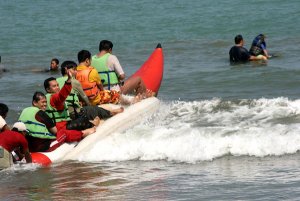 JANGAN TAKUT DATANG KE ANYER KARENA TERMASUK ZONA AMAN UNTUK DIKUNJUNGI