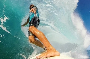 KELLY SLATER.