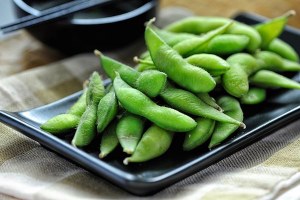 SNACK SEHAT PENGHILANG LAPAR DI MALAM HARI