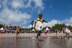 Rip Curl GromSearch di Kuta akhir pekan ini