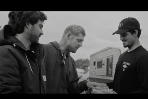 THE KANGS, Mick Fanning, Mason Ho, dan Gabriel Medina di The Search