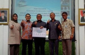 PEMPROV JABAR GANDENG UNPAD UNTUK KEMBANGKAN GEOPARK CILETUH