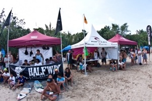 Spesial foto di Rip Curl GromSearch Kuta