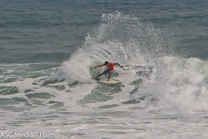 PENOBATAN DEDE SURYANA SEBAGAI JUARA ASC 2016, DAN JUGA ONEY ANWAR SEBAGAI PEMENANG TAIWAN OPEN SURFING