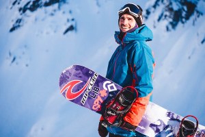 RIP CURL MENYAMBUT CHRIS RASMAN DARI KANADA KE TIM ELIT SNOWBOARDING