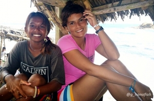 Gemala surfing di Lombok