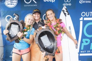 COURTNEY CONLOGUE RAIH KEMENANGAN DI OUTERKNOWN FIJI WOMENS PRO